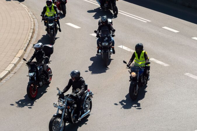 Guide pour choisir la meilleure auto-école pour permis moto