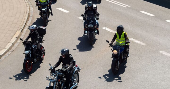 Guide pour choisir la meilleure auto-école pour permis moto