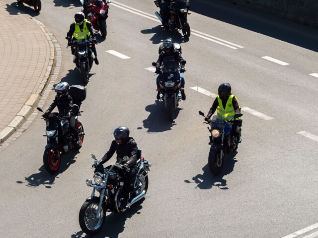 Guide pour choisir la meilleure auto-école pour permis moto